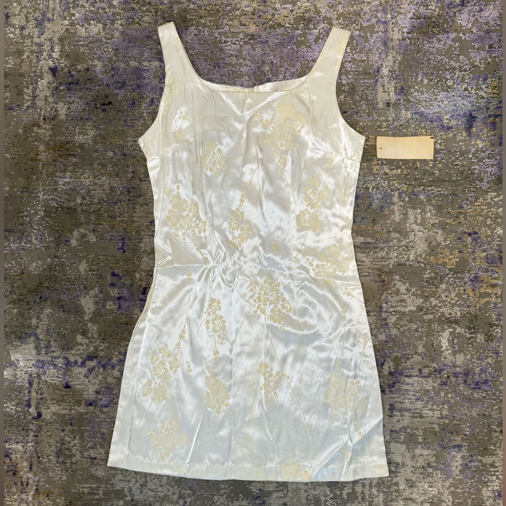 NWT Y2k vintage Younique Ivory Floral Dress